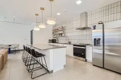 Image de Stanley Unit- 2br 2ba - E