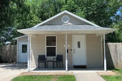Image de The Bungalow at Wafb/Knob Noster pet friendly