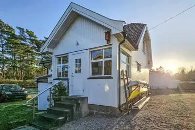 Image de Maison confortable de 3 chambres à.