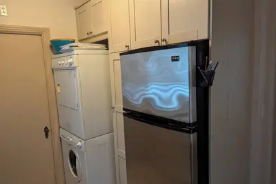 Image de Cozy Laurentian Winter Cottage Near Ski Hills, Snowshoe and Snowmobile Trails