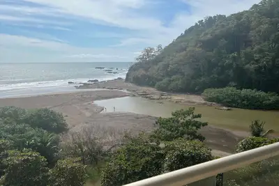 Image de Breakwater Point Unit 701 - Located on the 7th floor with a Direct Ocean View