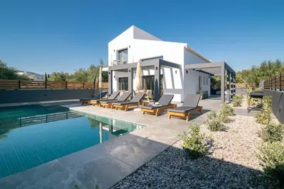 Image de Kozakos Villa 2 with private swimming pool