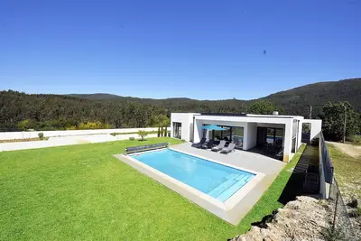 Image de Villa 239 Contemporary Holiday Villa in Ponte de Lima