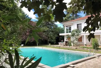 Image de Belle maison avec grande piscine à  l'eau de source  aux portes des Cévennes