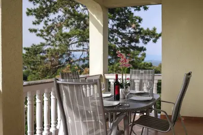 Image de Peaceful Nature Retreat Near Krk Town With Bbq and Parking