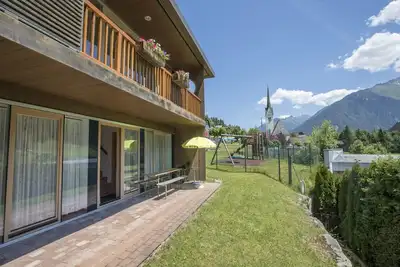 Image de Agréable maison de vacances avec piscine