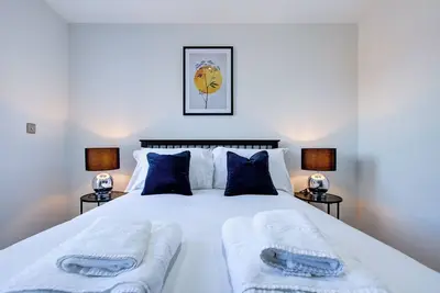 Image de Hybrid Resi - Uxbridge|3 Bed Apartment