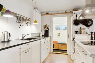 Image de \"Henryette\" - 1. 5km from the sea by Interhome