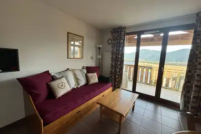 Image de Appartement 2 pièces calme avec parking aux Angles