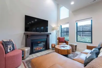 Image de The Bear Den: Ski, Hike, and Relax in Style