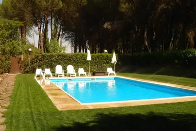 Image de Maison de campagne 'Ribera Del Duero' avec vue sur la montagne, piscine privée et jardin privé