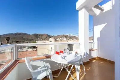 Image de Maison de campagne \"Luna\" avec vue sur les montagnes, terrasse privée et Wi-Fi