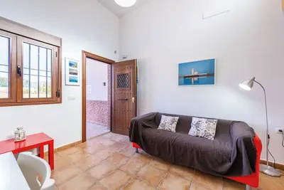 Image de Maison de campagne \"Violeta 2\" avec vue sur les montagnes, terrasse privée et Wi-Fi