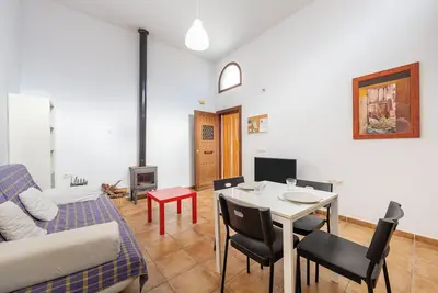 Image de Maison de campagne \"Violeta I\" avec vue sur les montagnes, terrasse privée et Wi-Fi