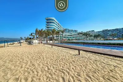 Image de Oceanview 1 Br Condo - Private Beach - Pools