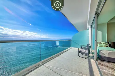 Image de Beachview Luxury 3 Br Condo - Pools - Beach