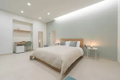 Image de Napoli Maison Suite Your home in the heart of Naples