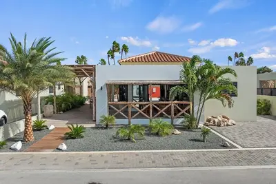 Image de Villa Sunbeam Mambo Beach