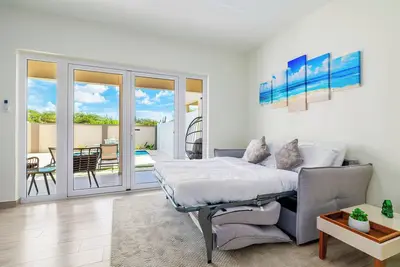 Image de Dreamy Getaway 1 bedroom with Private Pool, Bbq, 5min Airport,