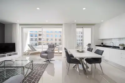 Image de Fresh and stylish Lagos apartment, Adega 7-2b