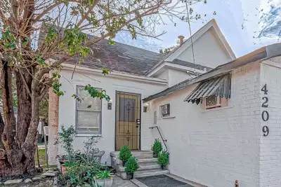 Image de Charming flat on Washington Ave Strip Newly Renovated