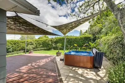 Image de Sunny Oasis - Havelock North Retreat