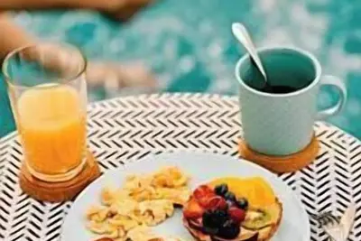 Image de Beach & Nightlife At Steps Away