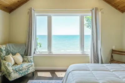 Image de L'yle Ila Lake Front Retreat
