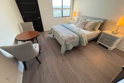Image de Cozy on-Suite with WiFi and fitness room in cool Henderson