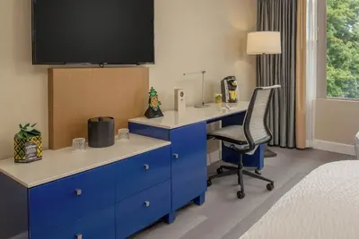 Downtown Family Room, Two Doubles, Staypineapple Rose, 2 Rooms