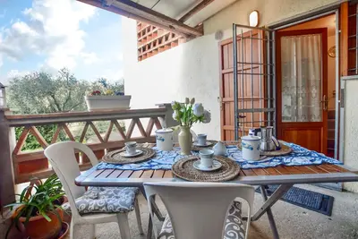 Image de Belle maison de 2 chambres à Massarosa