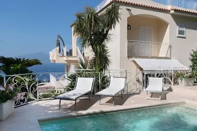Villa Carlotta, with private pool and sea views