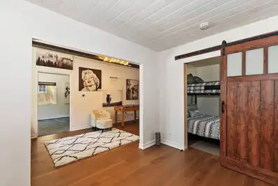 Image de Modern Luxe Village Villa with Game Room & Hot Tub