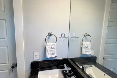 Image de Chic Modern 3-bedroom Condo  in Central Austin