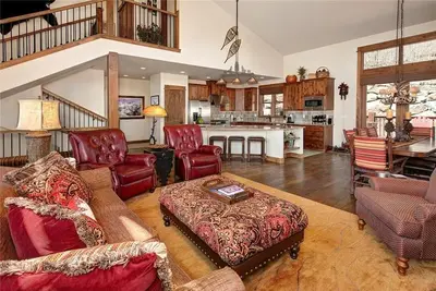 Image de Close to River Run Village, Private Outdoor Hot Tub & Cozy Fireplace