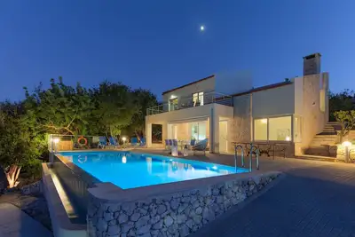 Image de Villa Armonia, sea view, big heated pool, good privacy, 8 mins by car to beach.