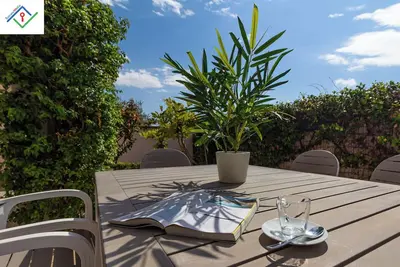 Image de House Of Paintings by TuscanyWeGo