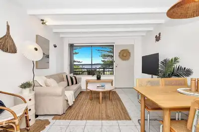 Image de Seacliff Cove Breezy Beachfront Tranquillity