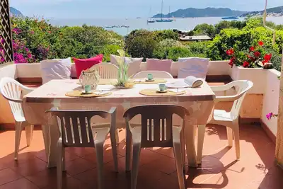 Three-room apartment of the Roses 80 mt beach