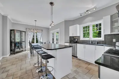 Image de Country family house