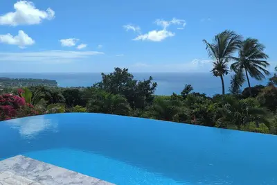 Image de Luxury boutique villa for eternal romantics, amazing views, fantastic pool
