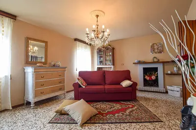 Image de Belle maison de 2 chambres à Camaiore