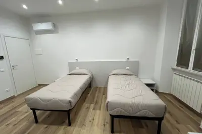 Tania Room