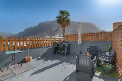Image de Maison de vacances 'La Casa De Yakelin' avec terrasse privée et Wi-Fi