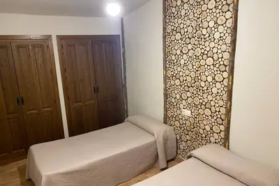 Image de Appartement 'Ciprés' avec vue sur les montagnes, piscine partagée et Wi-Fi