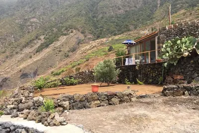 Image de Maison de vacances 'El Laurel' avec vue sur la mer, terrasse privée et Wi-Fi