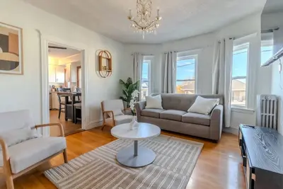 Image de Tufts 3bed home, 15min away from Harvard/Downtown Boston