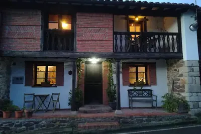 Image de Maison de vacances 'Sira' avec vue sur les montagnes, terrasse privée et Wi-Fi