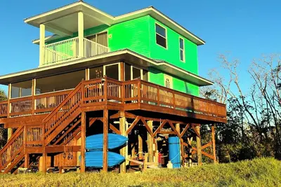 Image de Steps from the beach: 2br home on Little Gasparilla Island with Bay views