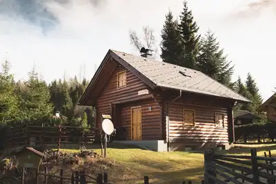 Image de Maison de vacances 'Stoakoglhütte' avec terrasse privée et jardin
